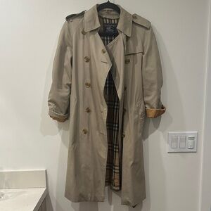 Burberry Trench